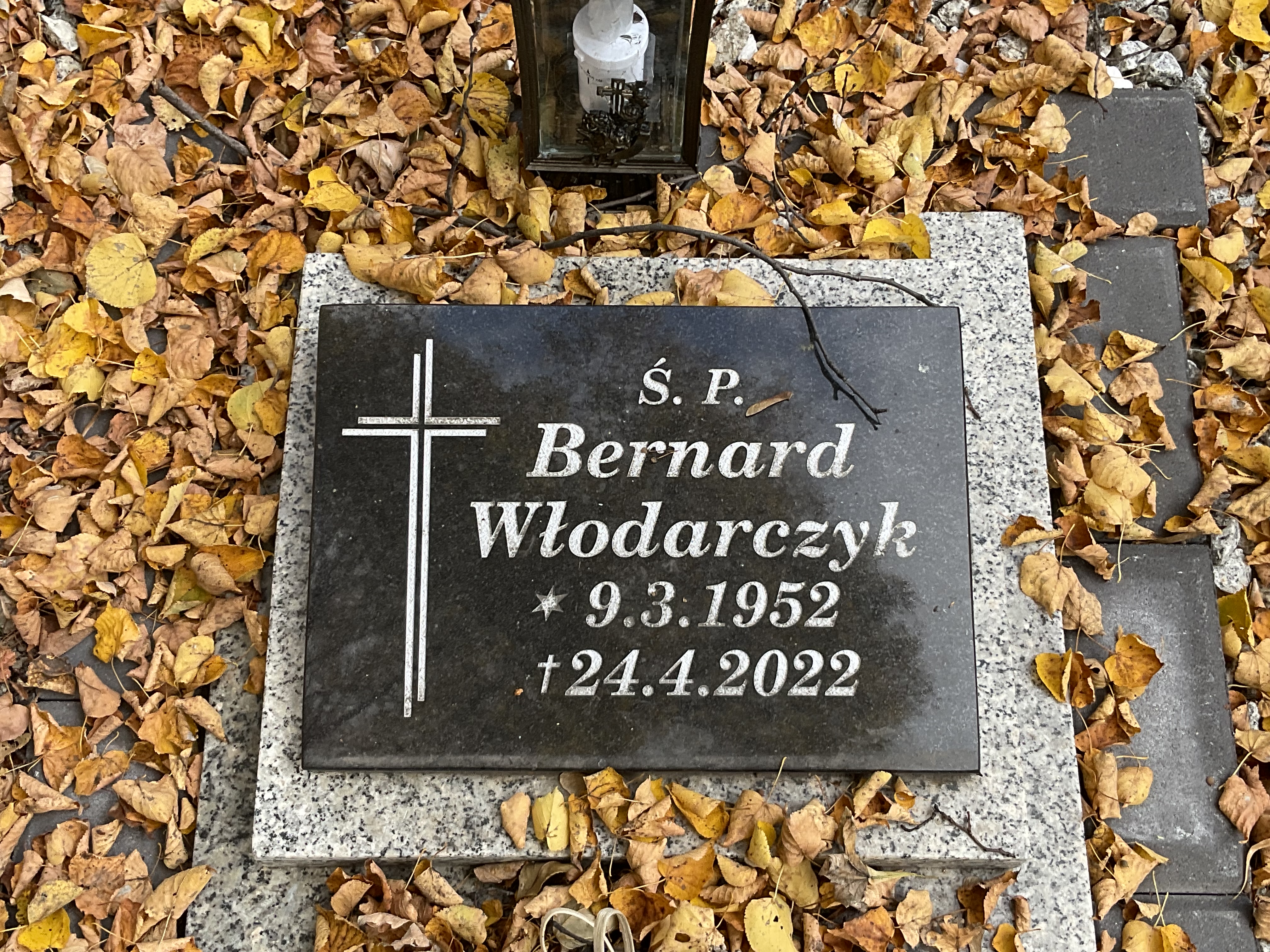 Bernard Włodarczyk 1952 Piekary Śląskie Brzeziny - Grobonet - Wyszukiwarka osób pochowanych