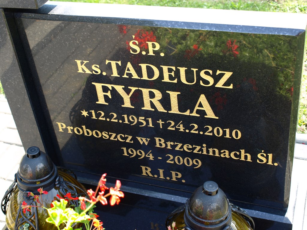 Tadeusz ksiądz Fyrla 1951 Piekary Śląskie Brzeziny - Grobonet - Wyszukiwarka osób pochowanych