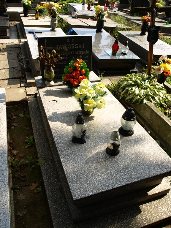 Gertruda Jaworska 1931 Piekary Śląskie Brzeziny - Grobonet - Wyszukiwarka osób pochowanych