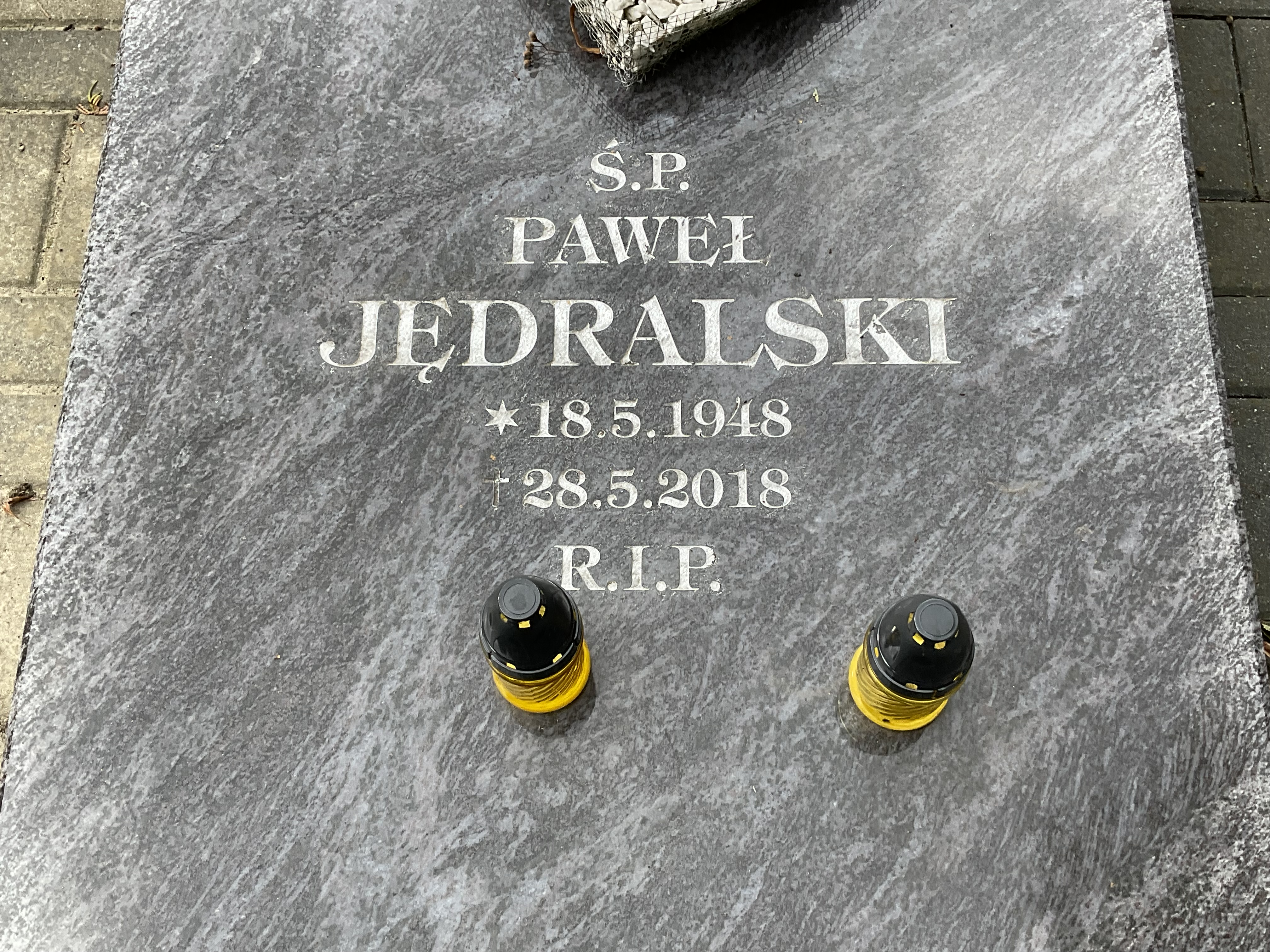 Grób Gerhard Jendralski