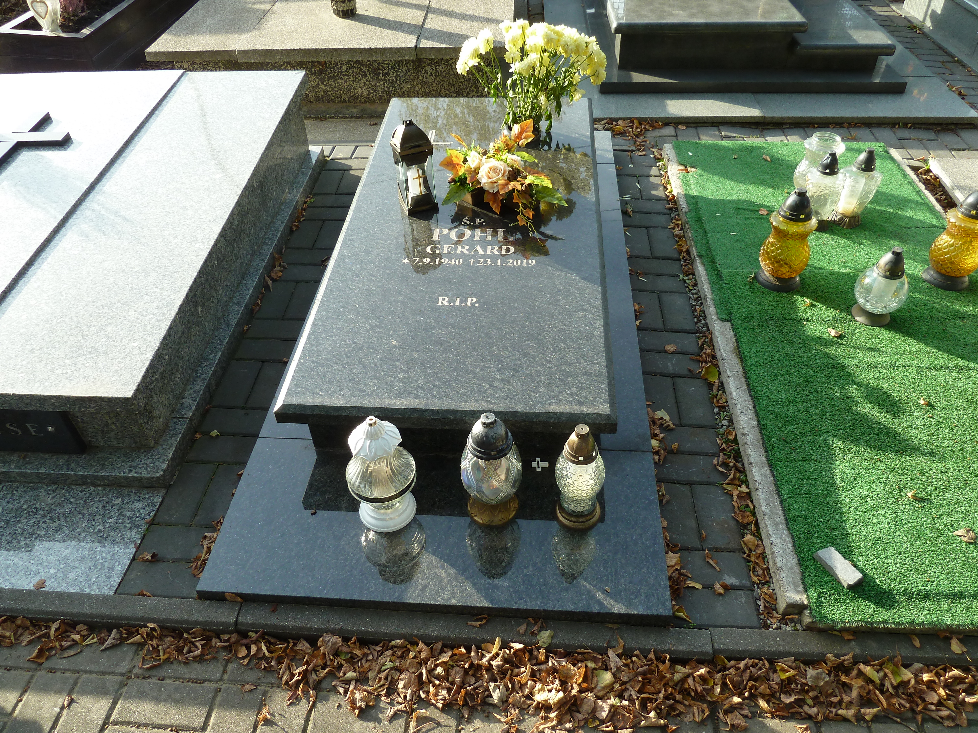 Grób Gerard Pohl
